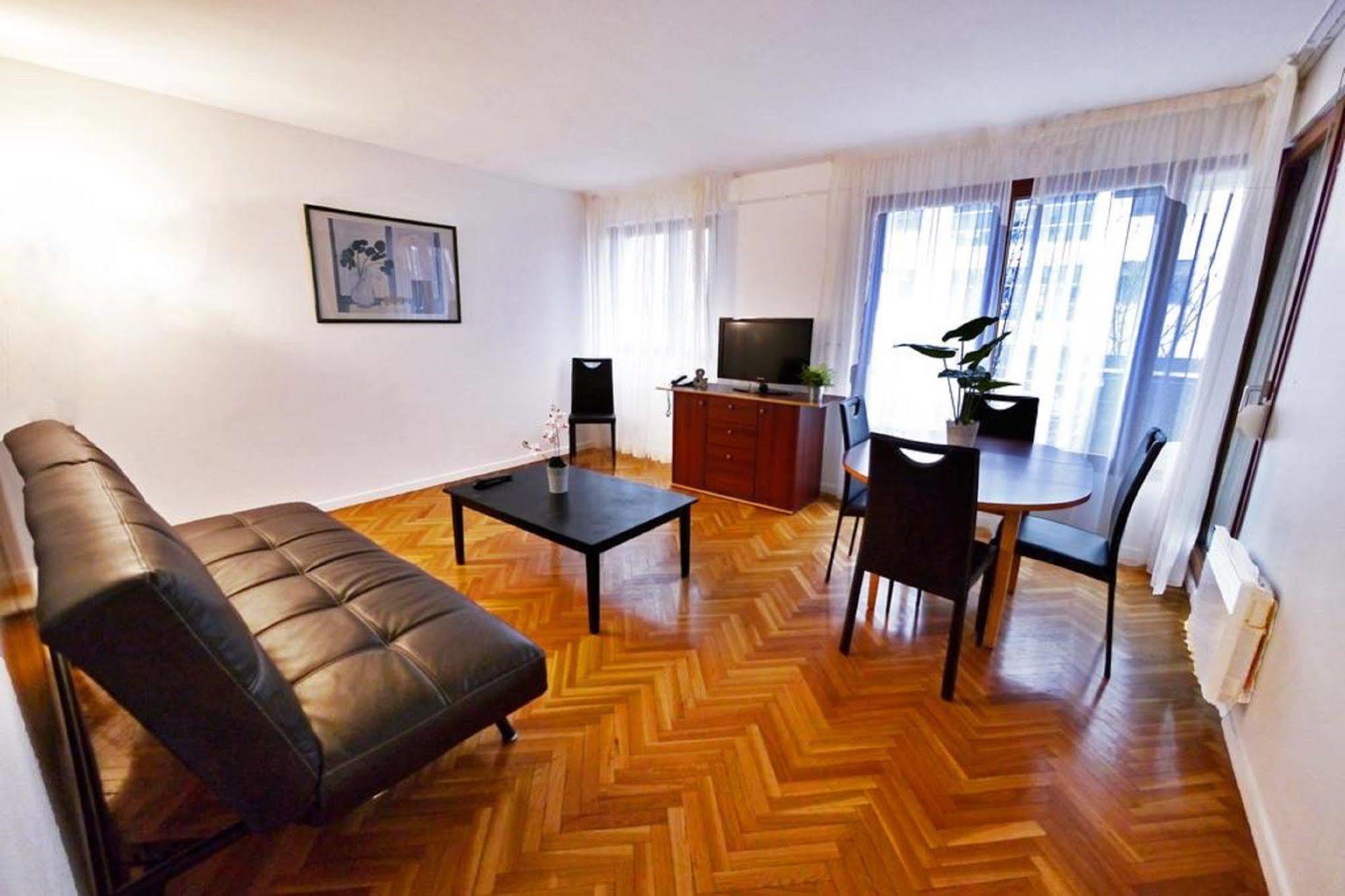 Tempolodge La Defense Courbevoie Bagian luar foto