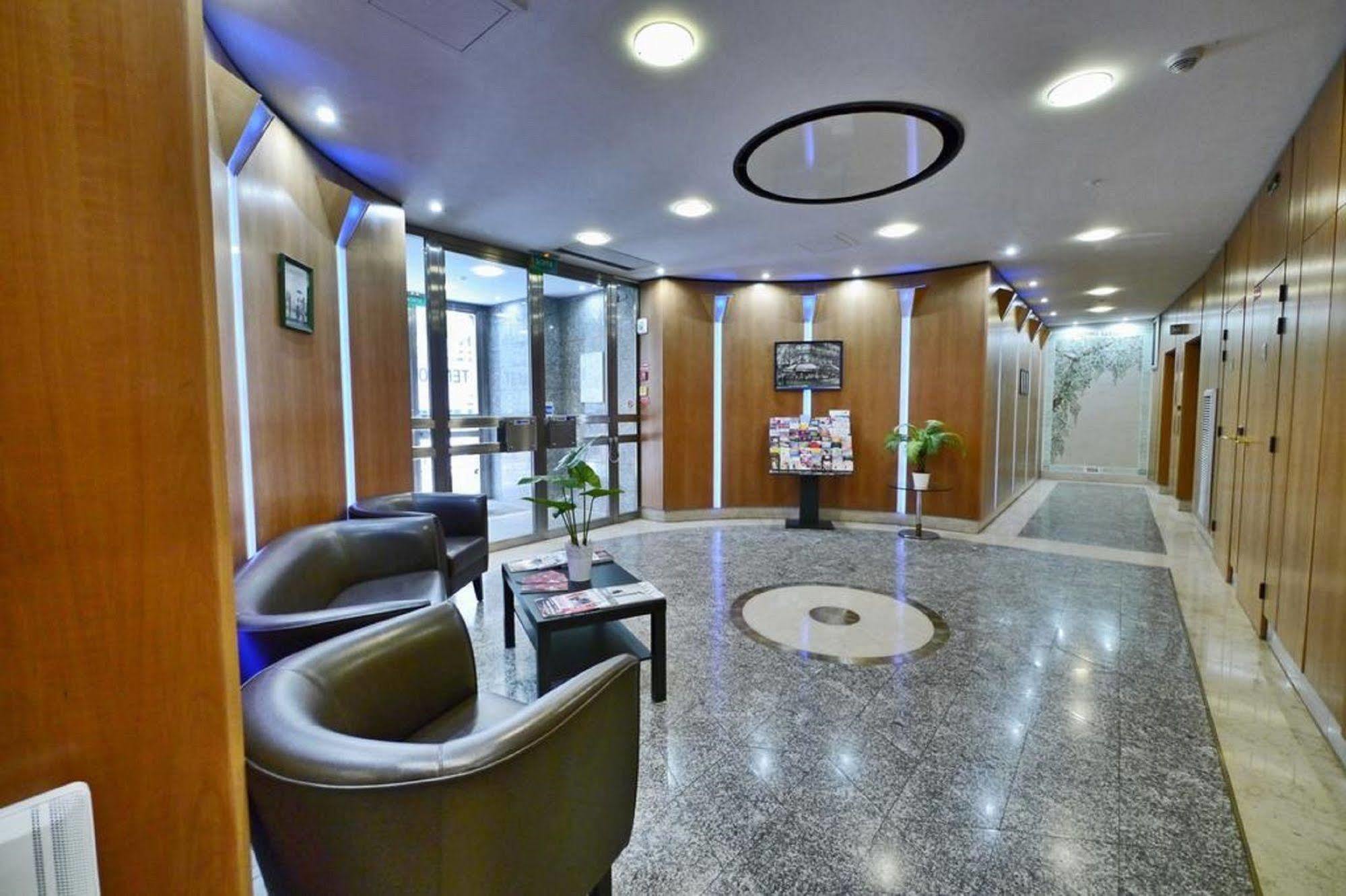 Tempolodge La Defense Courbevoie Bagian luar foto